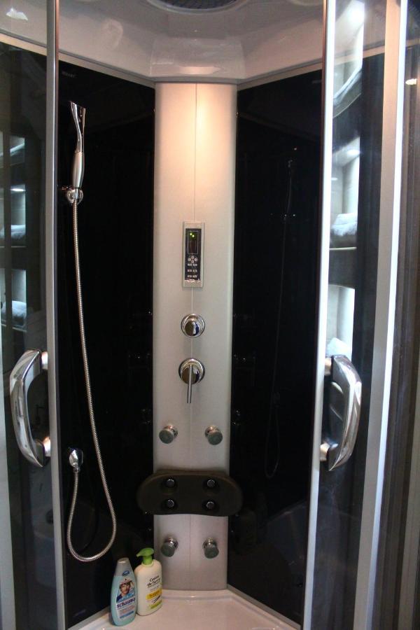 Čačak Exceptional Accommodation מראה חיצוני תמונה